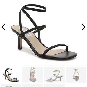 Meline Black Steve Madden Kitten Heel Size 8